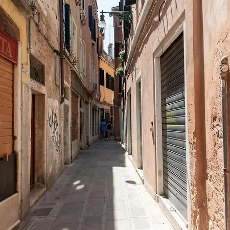 Ca Silva, Vicino Biennale Apartment Venedig